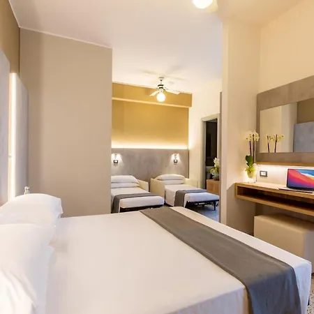 Hotel Romantico Gabicce Mare Extérieur photo